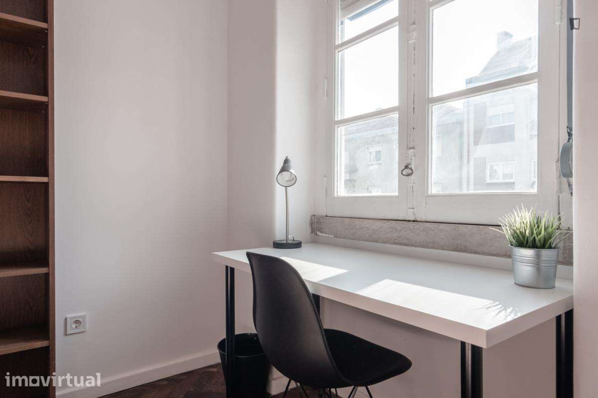 Quarto - localizado em Arroios Lisbon - Grande imagem: 4/25