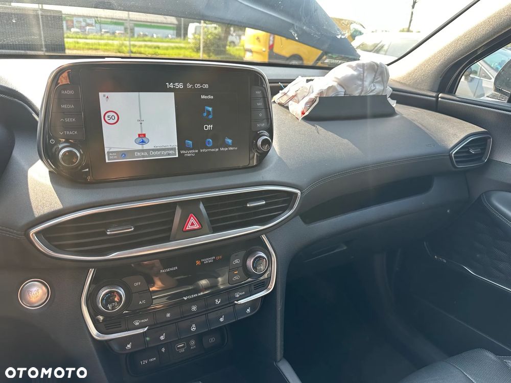 Hyundai Santa Fe - 17