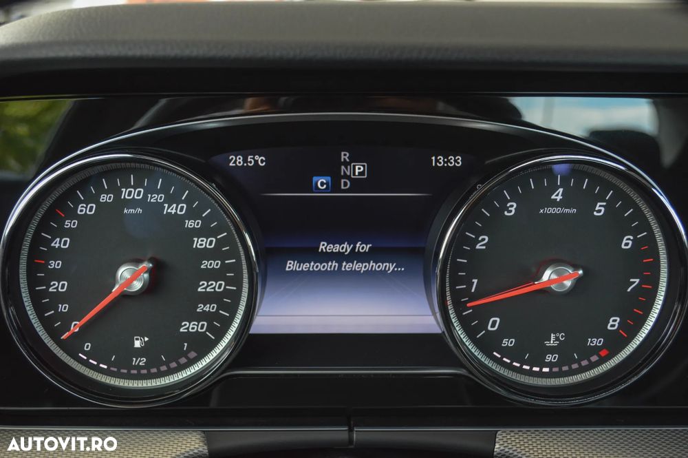 Mercedes-Benz E 200 4MATIC 9G-TRONIC Avantgarde - 19
