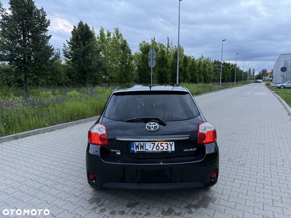 Toyota Auris - 4