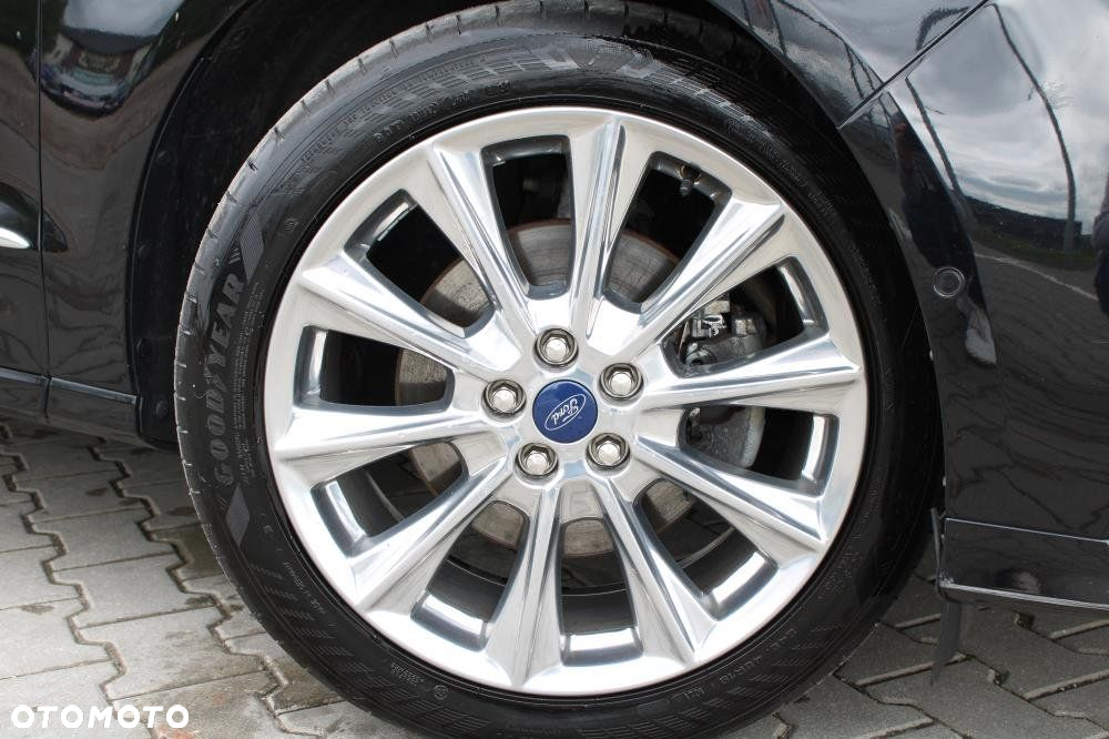 Ford S-Max - 8