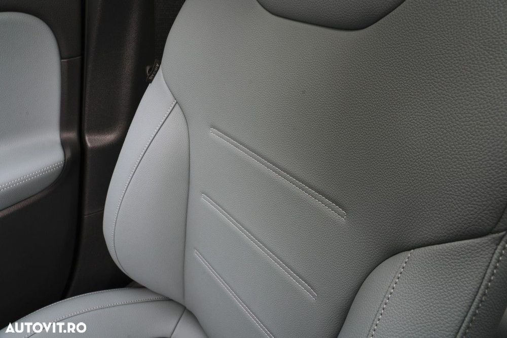 Mercedes-Benz GLA 220 4MATIC MHEV Aut. - 32