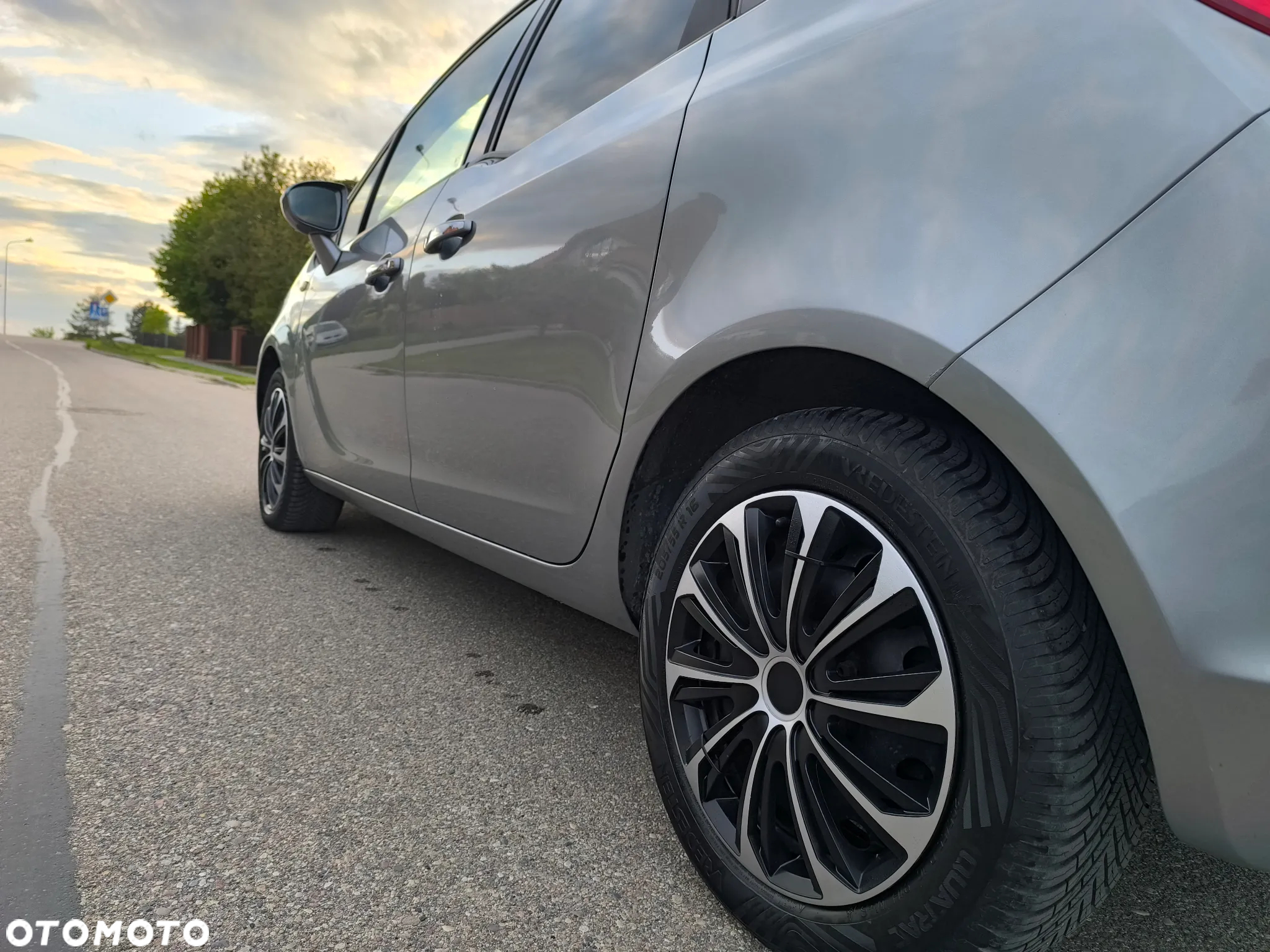 Opel Meriva 1.4 T Cosmo - 16