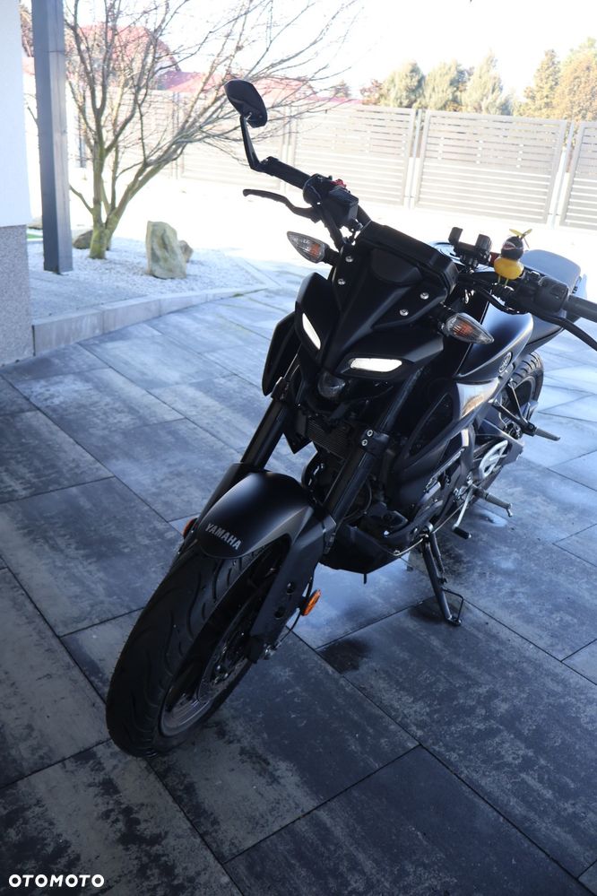 Yamaha MT - 6