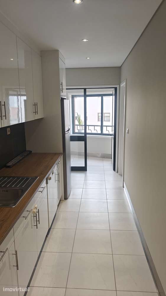 Apartamento em Miramar T1+1 - Grande imagem: 3/14