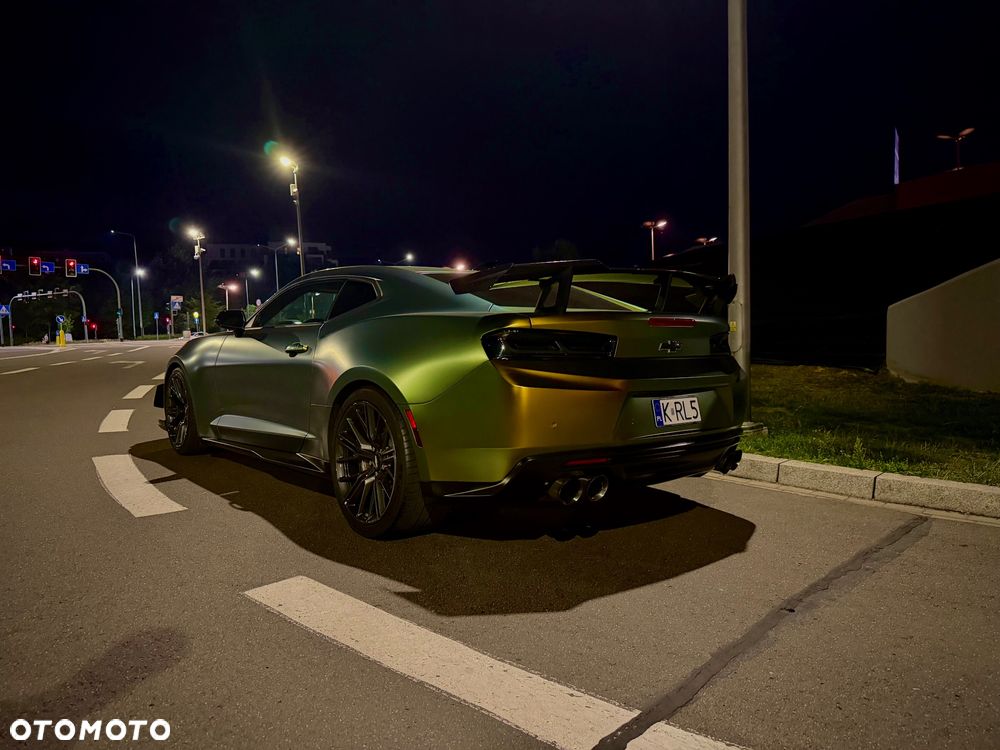 Chevrolet Camaro - 2