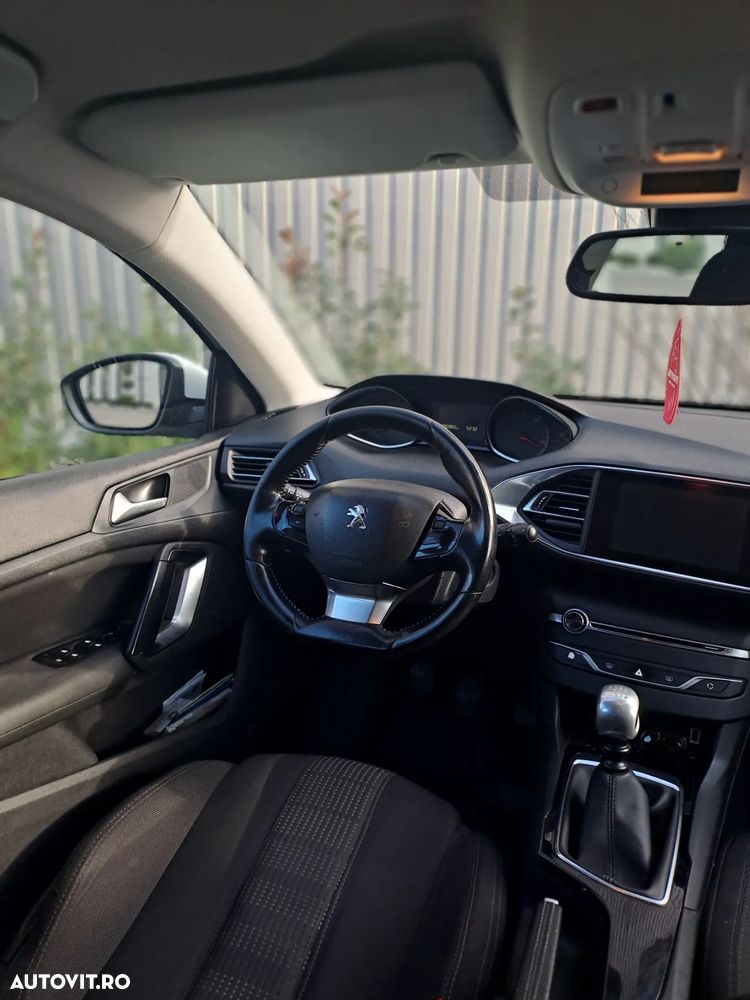 Peugeot 308 SW BlueHDi 120 Stop & Start Niveau 2 Business-Line - 10