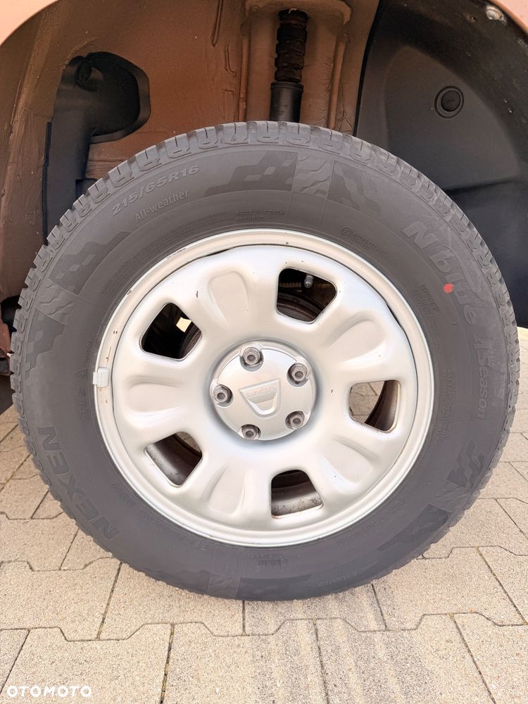 Dacia Duster 1.6 16V 4x2 Ambiance - 21