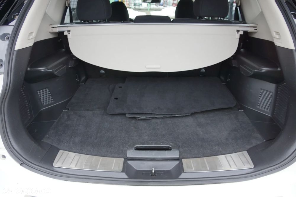 Nissan X-Trail 1.6 DCi Xtronic Acenta - 30