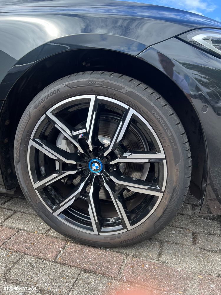BMW i4 eDrive40 Gran Coupe M Sport - 11