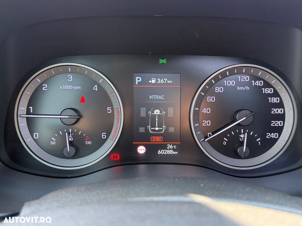 Hyundai Tucson 2.0 CRDI 4WD 8AT Luxury - 8