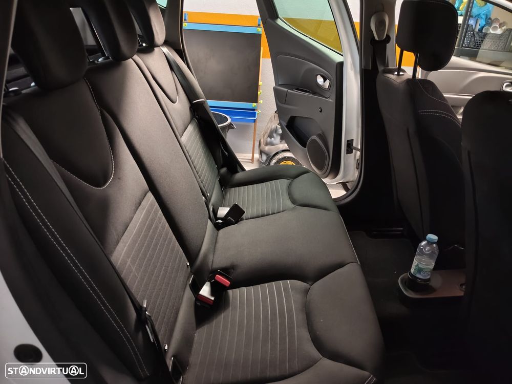 Renault Clio 0.9 TCe Limited Edition - 19