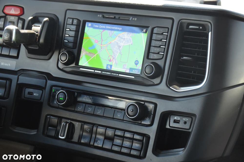 Scania S 580 / V8 / FULL AIR / KLIMA P. / NAVI /FULL LED / ACC / 8283 - 26