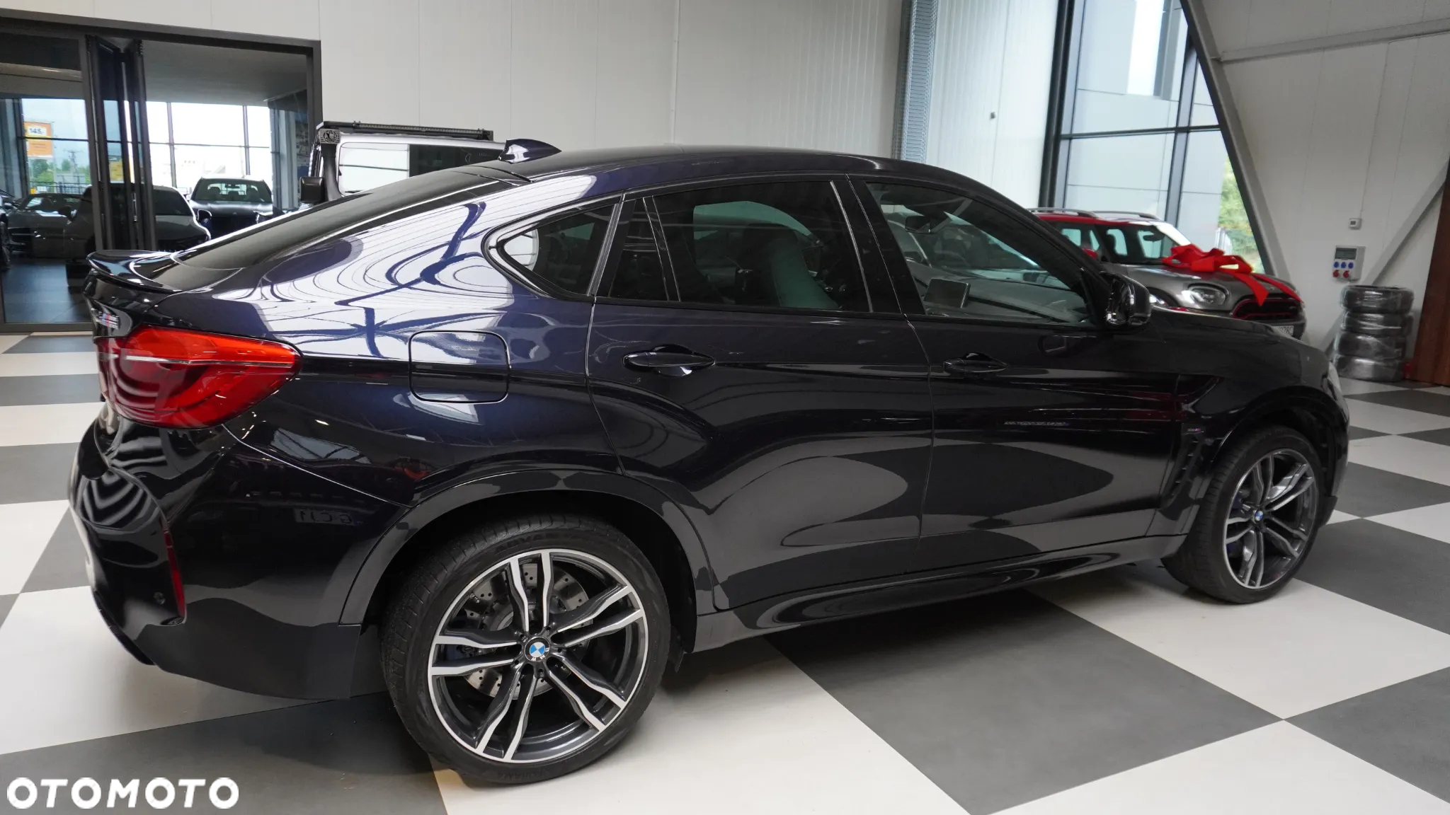BMW X6M - 15