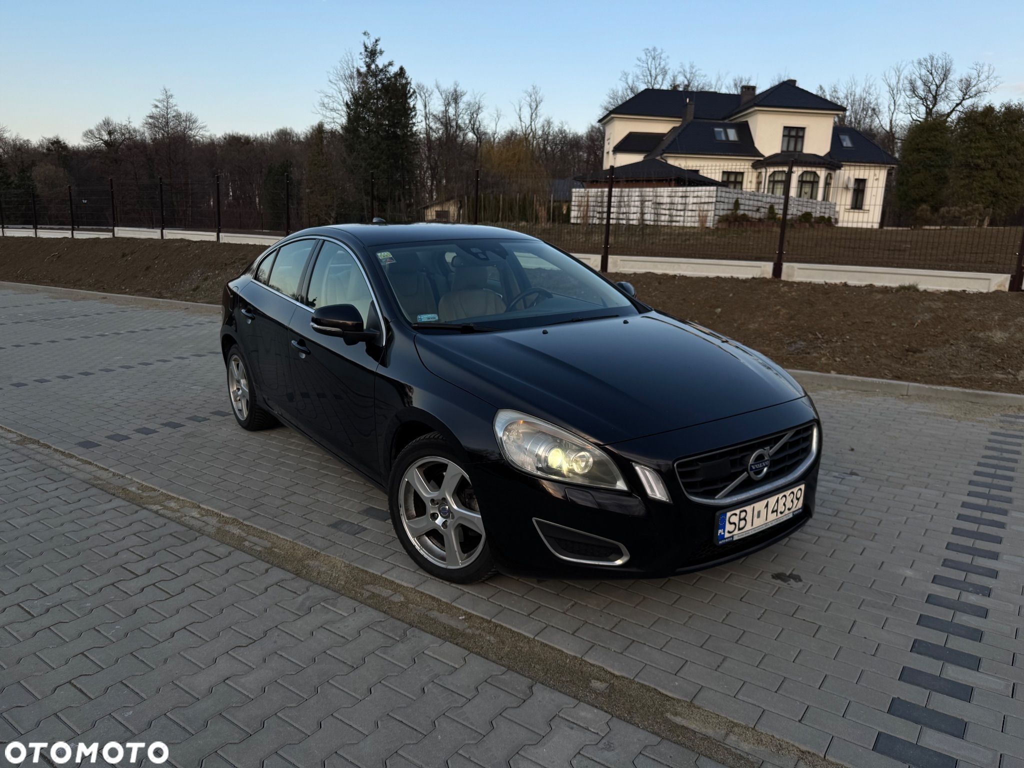 Volvo S60 D3 Summum - 1