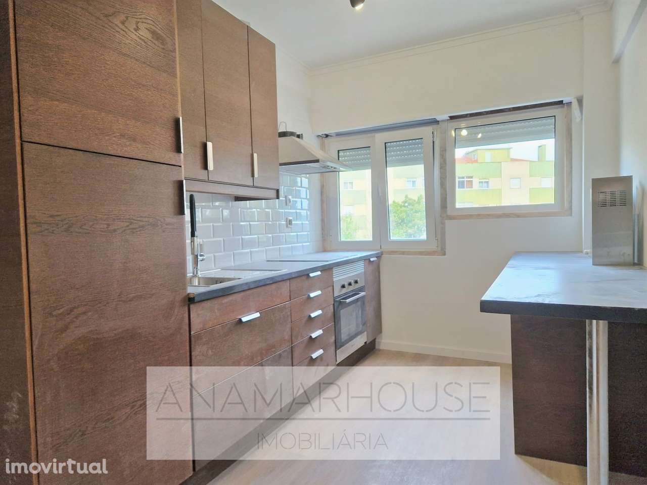 T3 Remodelado no Borel, Amadora,Ideal para Famílias, Jardins e campo d - Grande imagem: 3/23