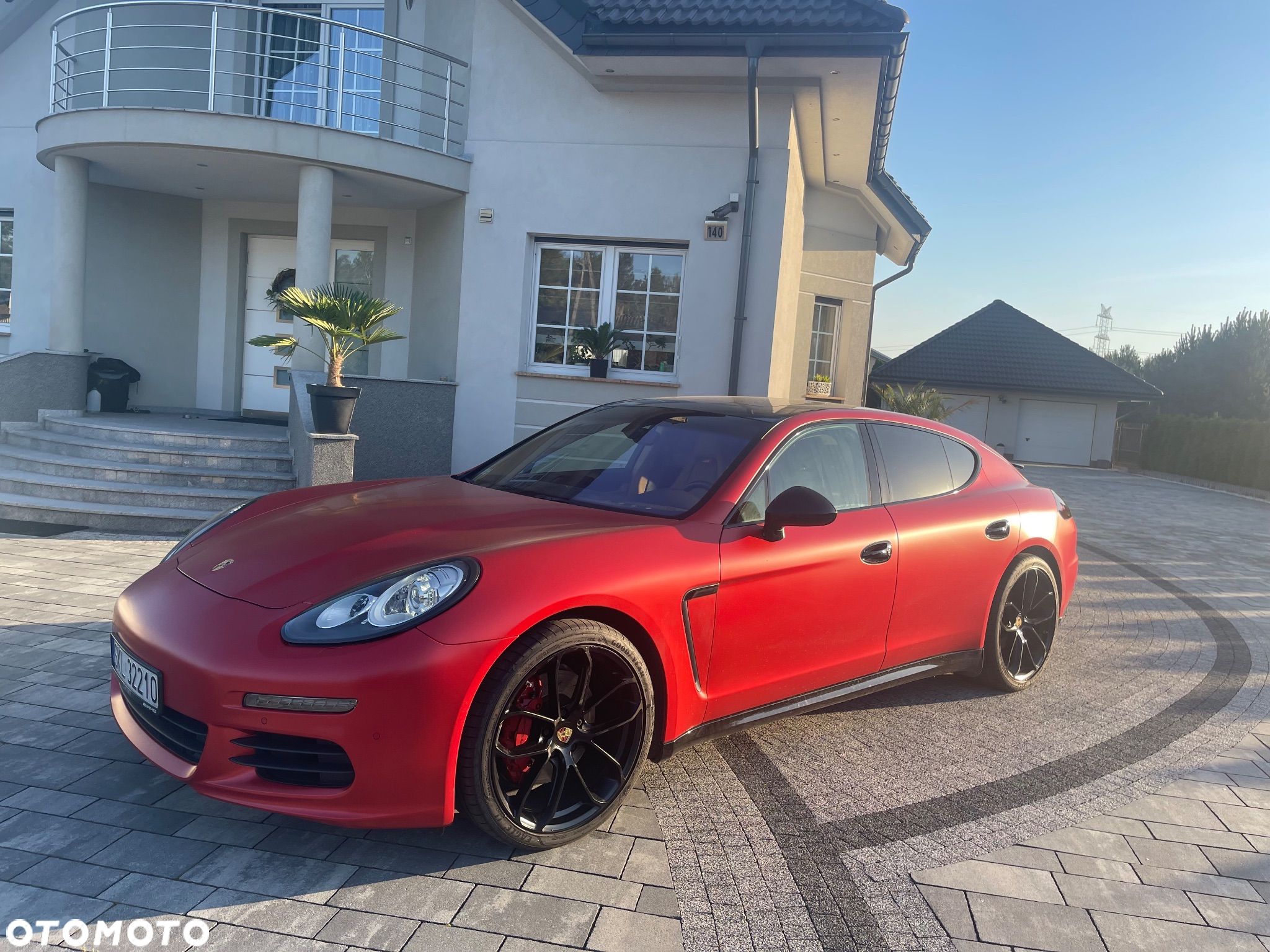 Porsche Panamera S - 1