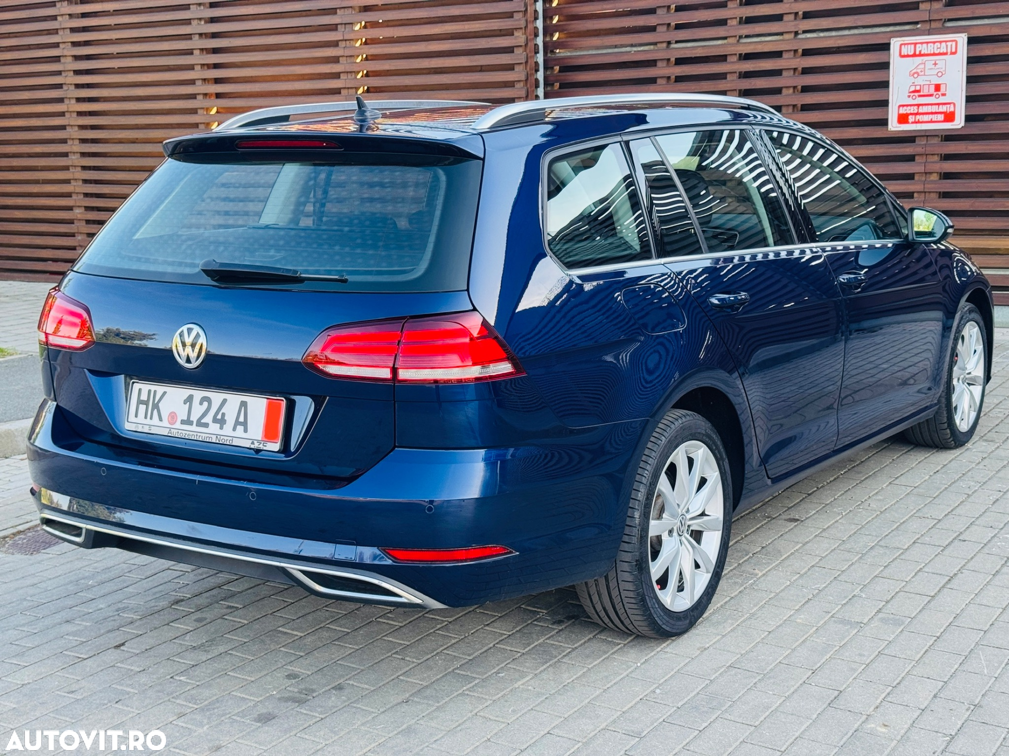 Volkswagen Golf 2.0 TDI DSG Highline - 5