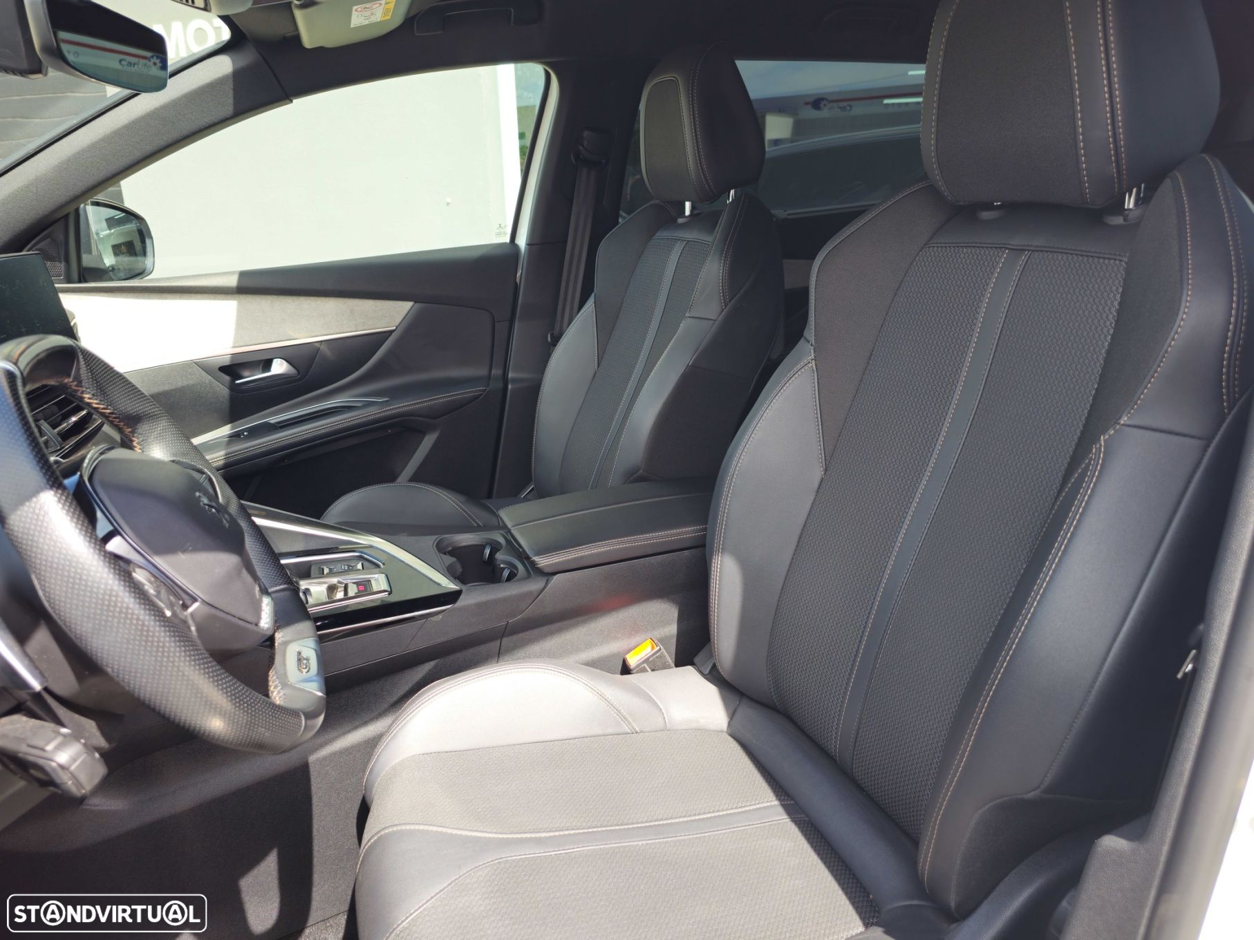 Peugeot 5008 1.5 BlueHDi GT EAT8 - 14