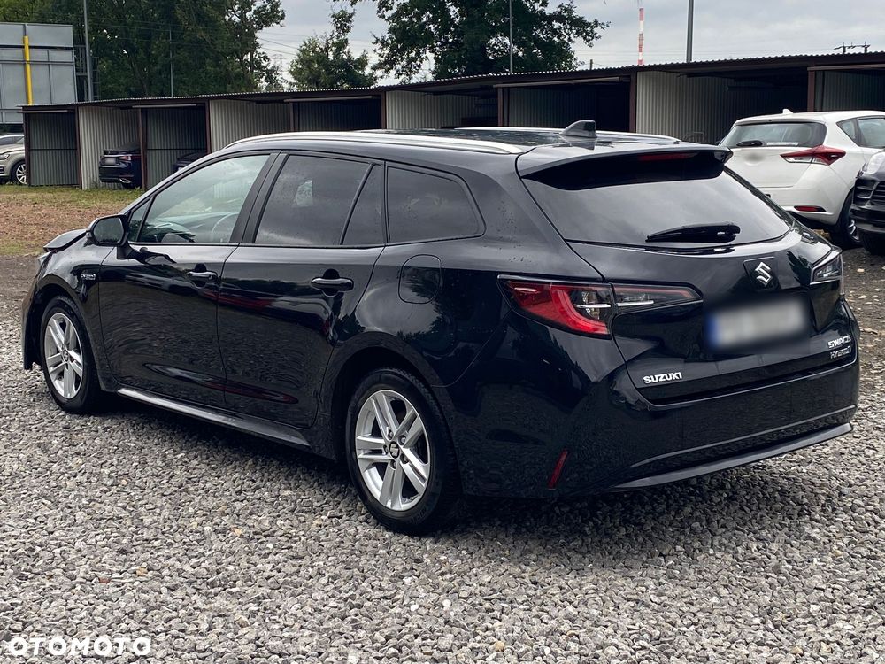 Suzuki Swace 1.8 Hybrid Elegance CVT - 11