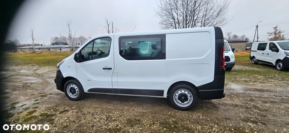 Opel Vivaro - 8