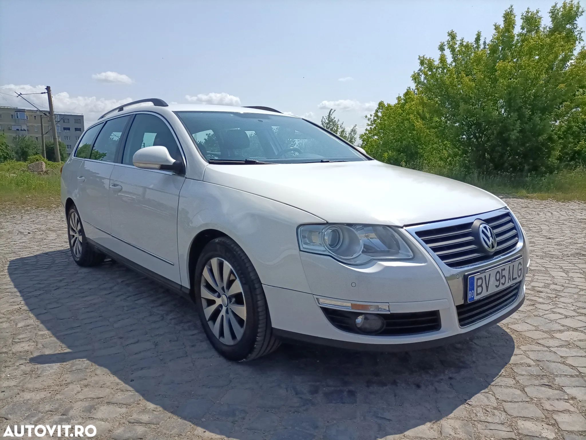 Volkswagen Passat Variant 2.0 TDI Highline DPF - 1