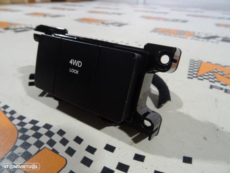 Comutador / Botão Hyundai Santa Fé Ii (Cm) Botão 4Wd Hyundai Santa Fe - 4
