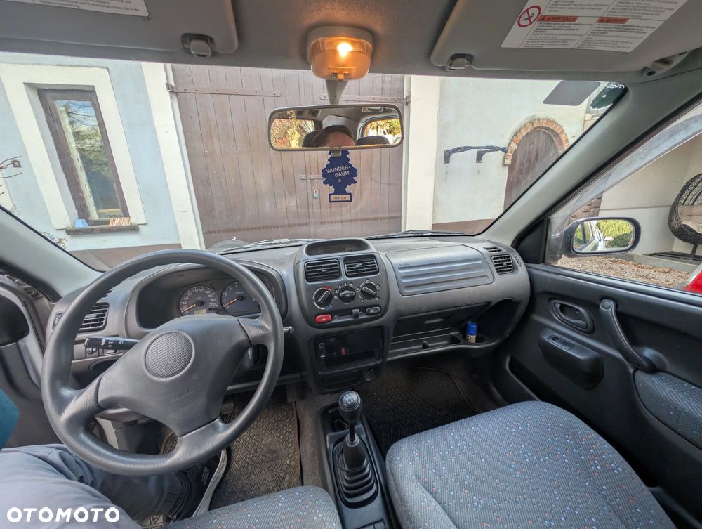Suzuki Ignis - 4