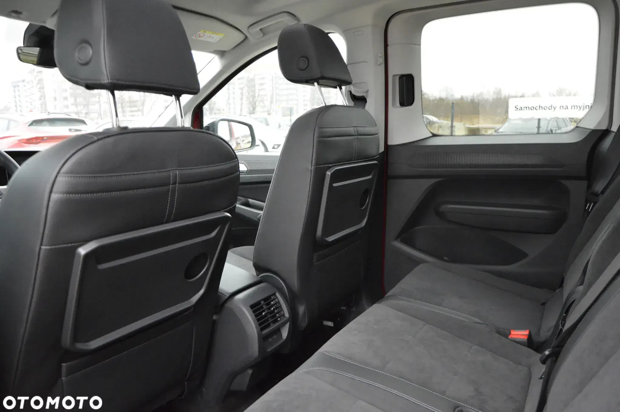 Volkswagen Caddy 1.5 TSI DSG - 17