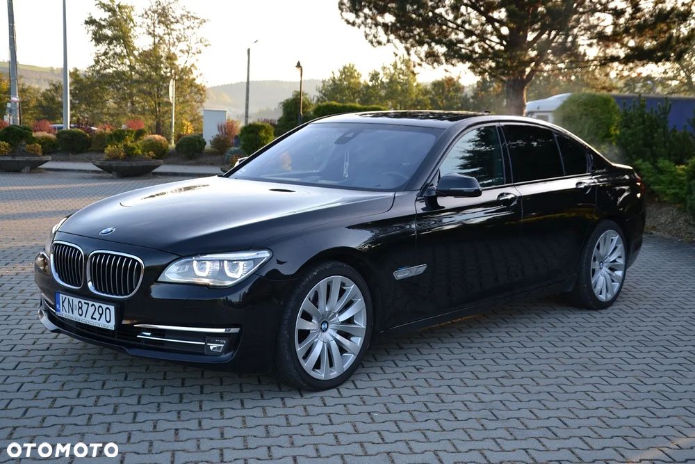 BMW Seria 7 750d xDrive - 3