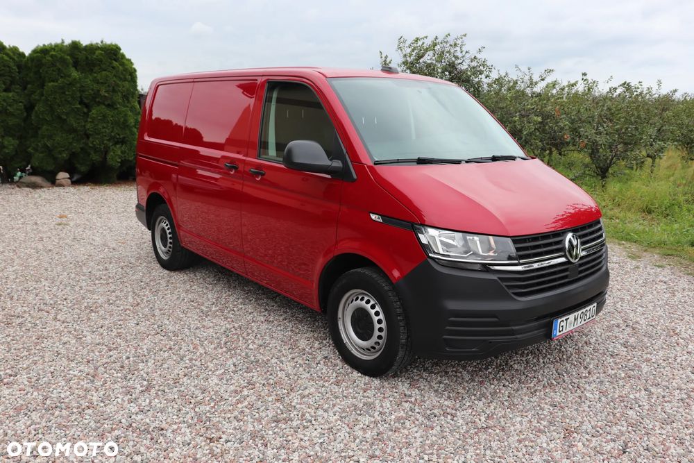 Volkswagen Transporter - 11