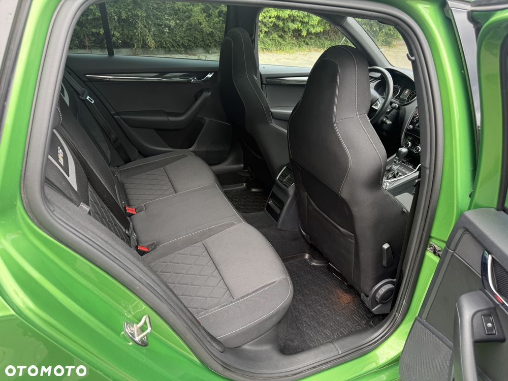 Skoda Octavia 2.0 TSI RS 230 DSG - 19