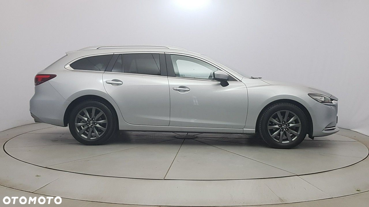 Mazda 6 - 8