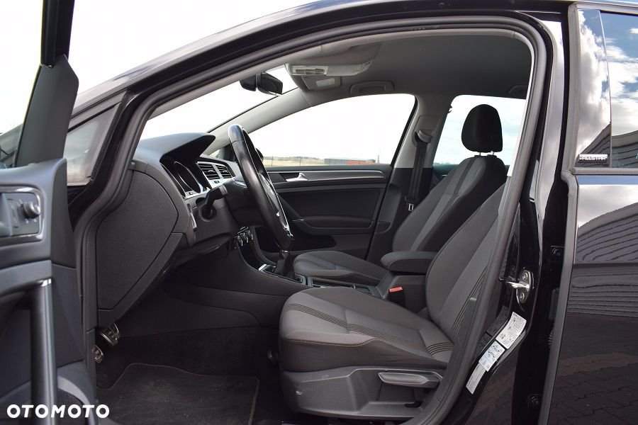 Volkswagen Golf 1.6 TDI BlueMotion Technology Allstar - 6