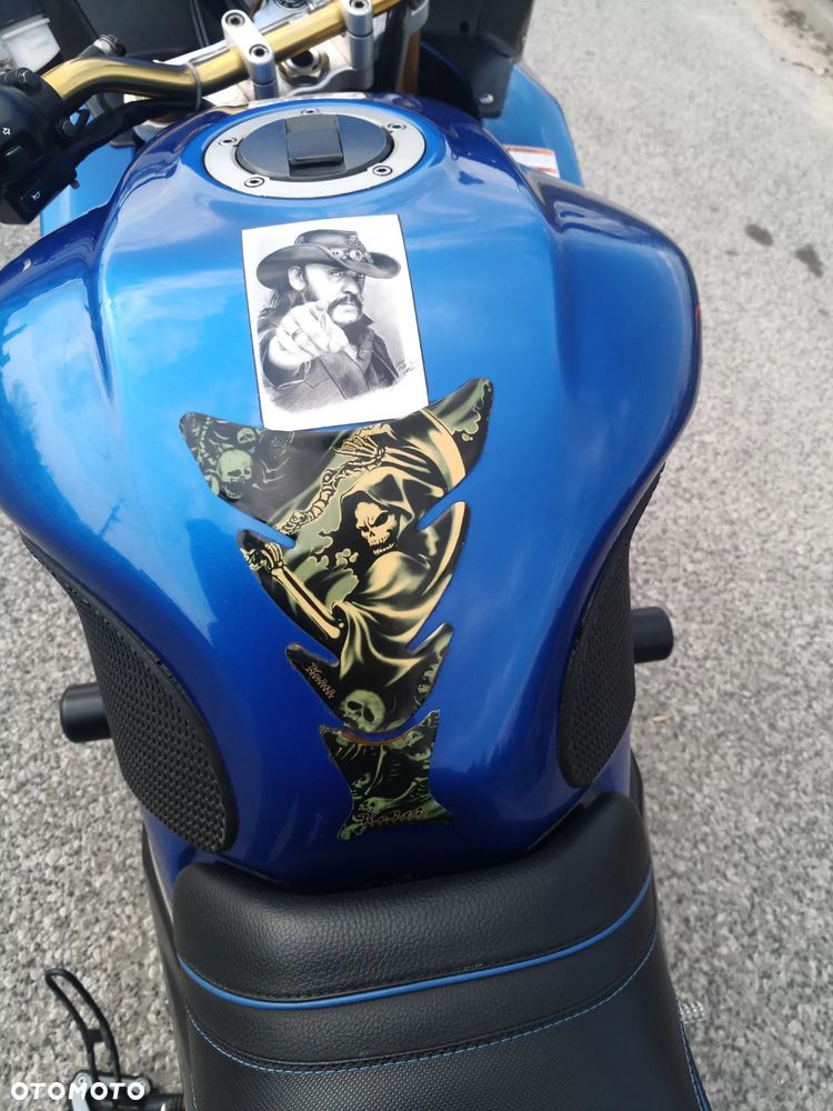 Suzuki SV - 13