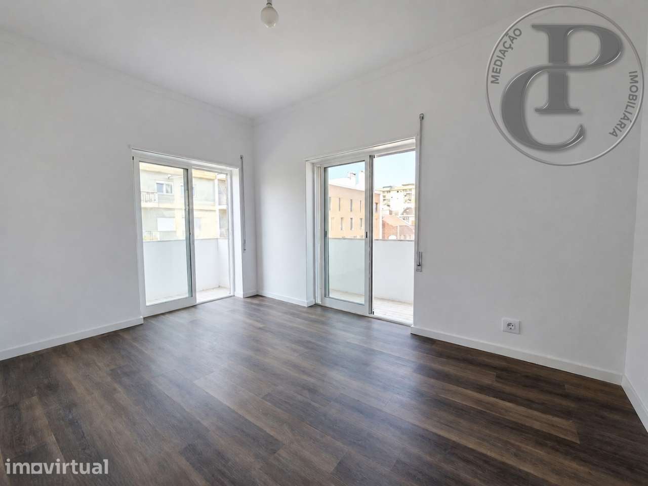 Apartamento T3 no centro do Barreiro em remodelação - Grande imagem: 2/5