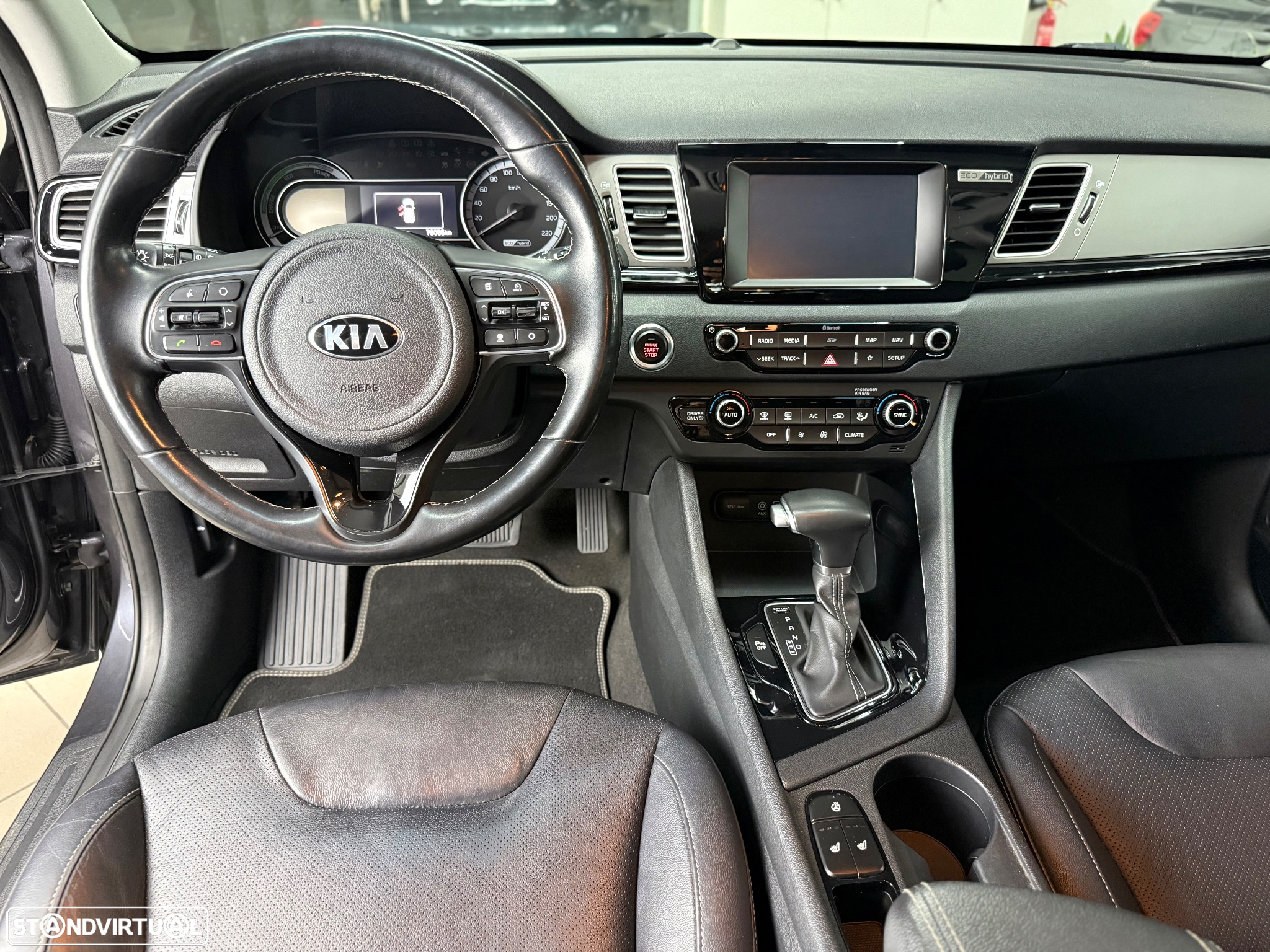 Kia Niro 1.6 GDi HEV Tech - 20