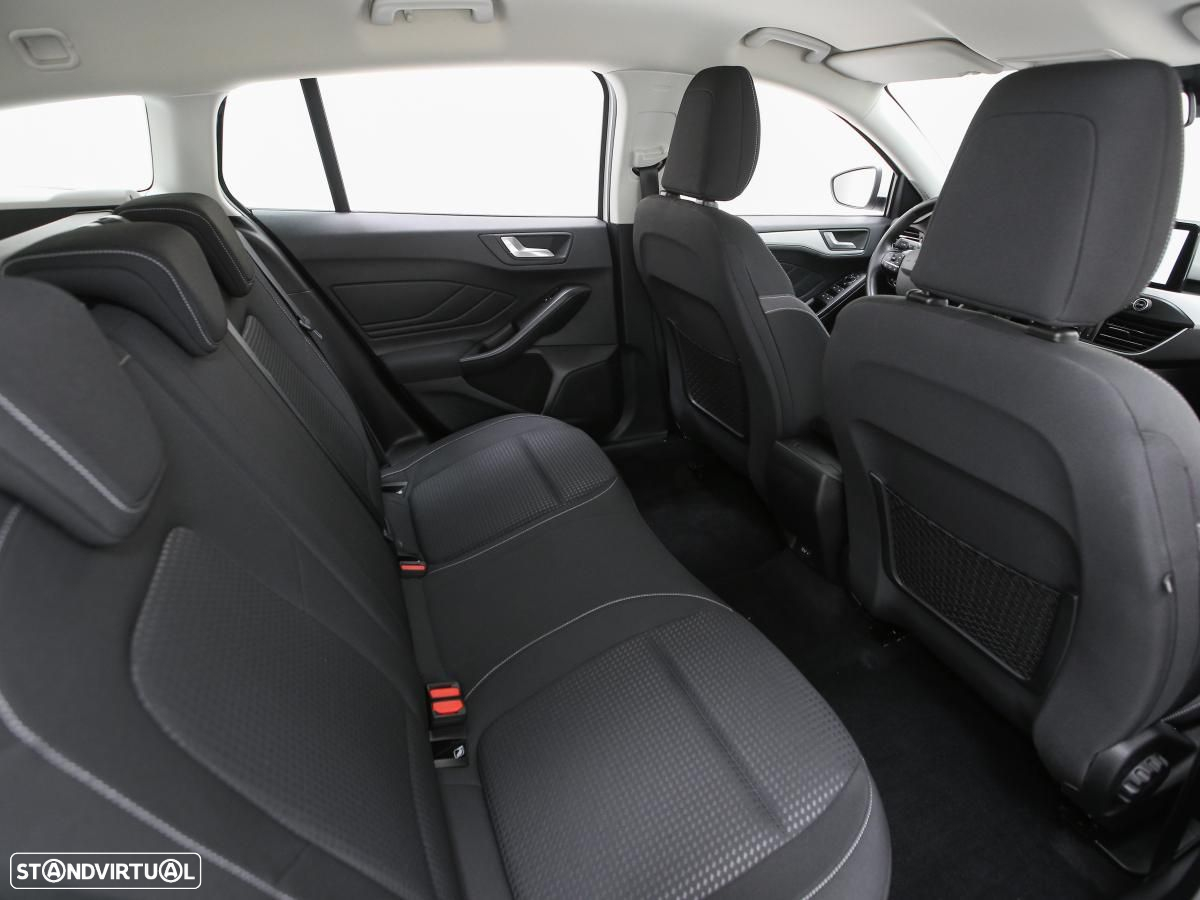 Ford Focus SW 1.5 TDCi EcoBlue Connected - 12