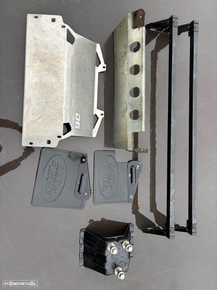 Land Rover Defender 90 2.5 TD5 Metal Top - 37