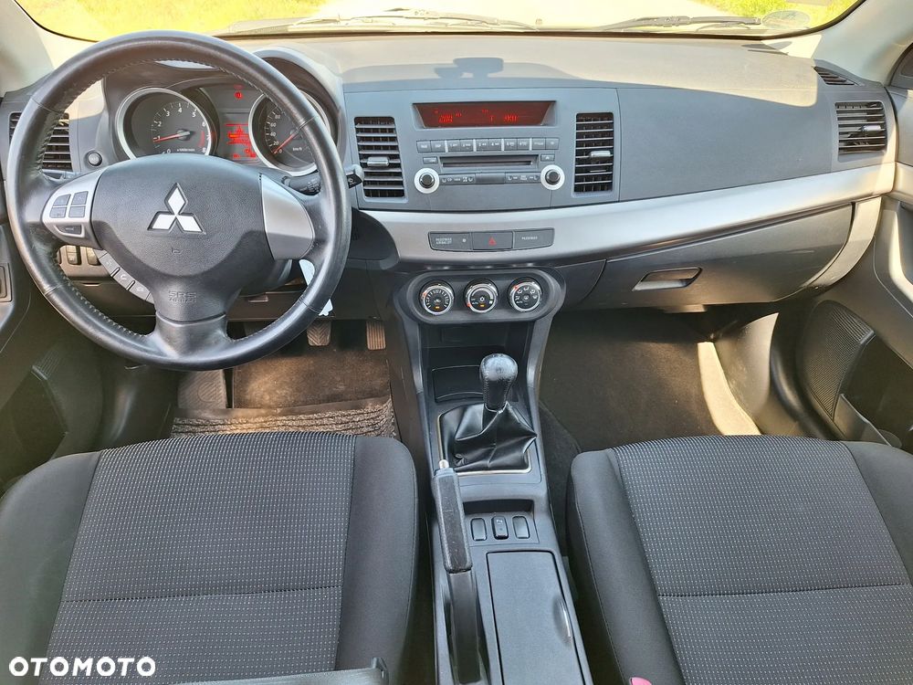 Mitsubishi Lancer 1.6 ClearTec Edition - 33
