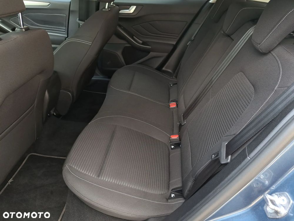Ford Focus 1.0 EcoBoost mHEV Titanium X - 18