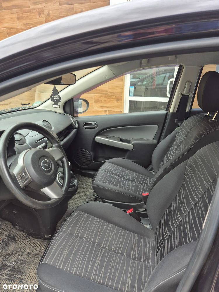 Mazda 2 1.3 Dynamic - 12