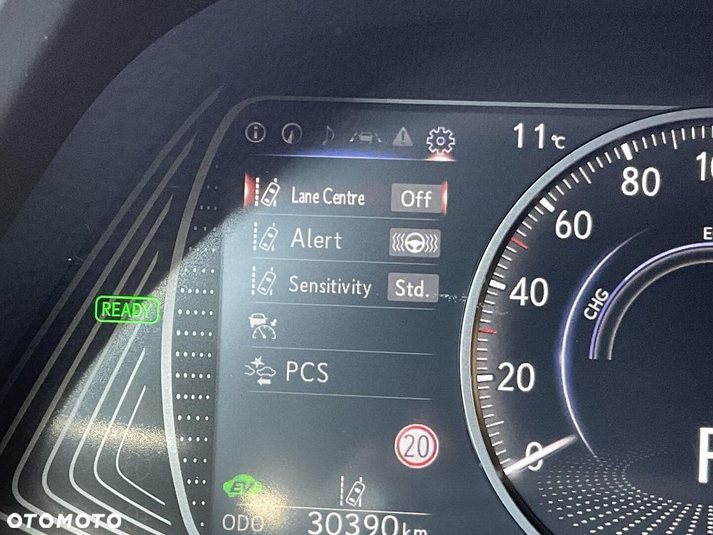 Lexus UX 250h GPF F Sport Design 2WD - 25