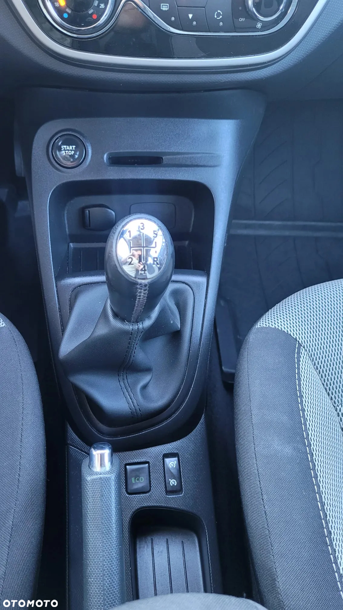 Renault Captur - 13