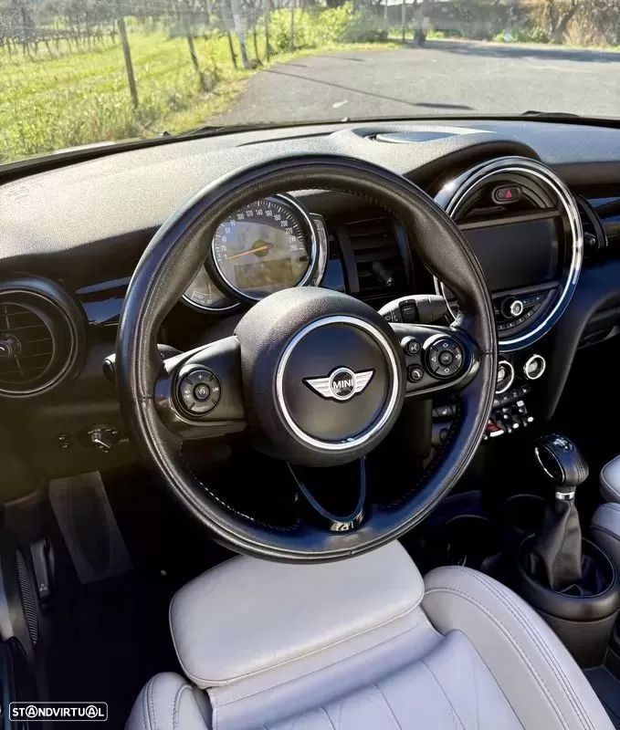 MINI Cabrio Cooper D Auto - 12