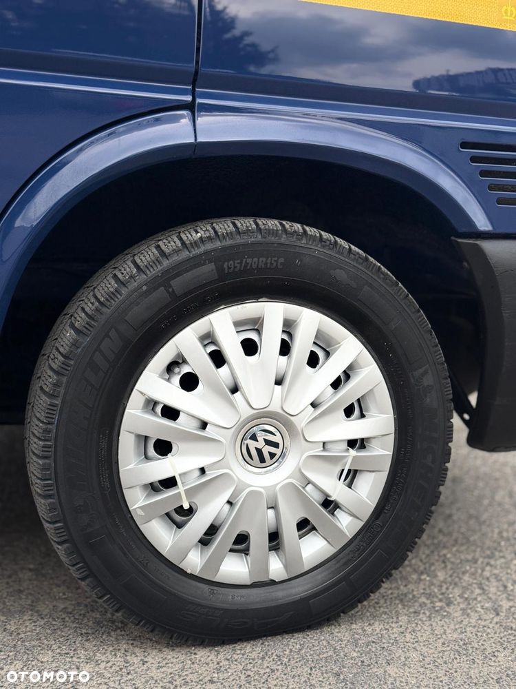 Volkswagen Transporter - 31