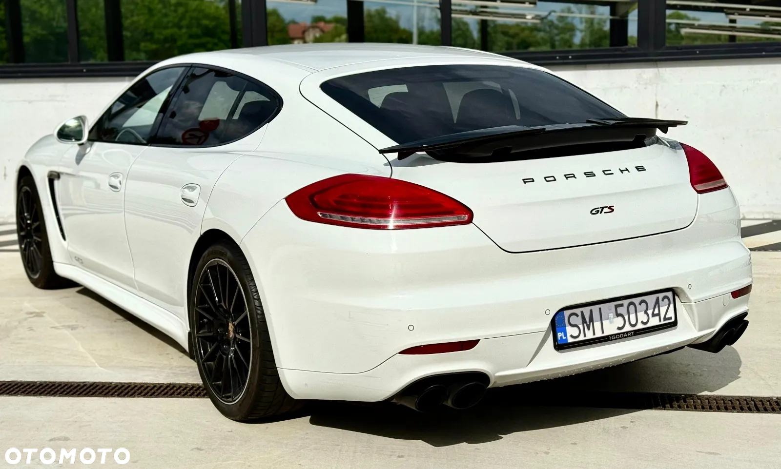 Porsche Panamera GTS PDK - 13