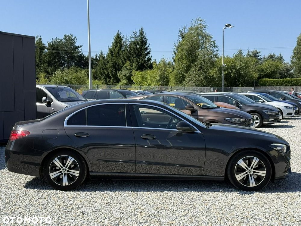 Mercedes-Benz Klasa C 200 4Matic 9G-TRONIC - 10
