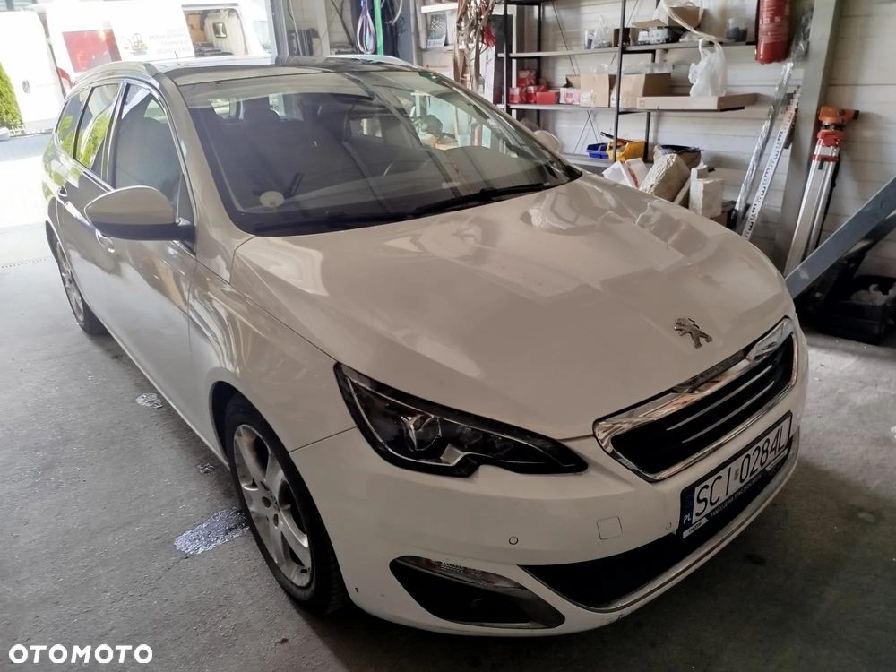 Peugeot 308 SW 1.6 BlueHDi Active S&S - 22