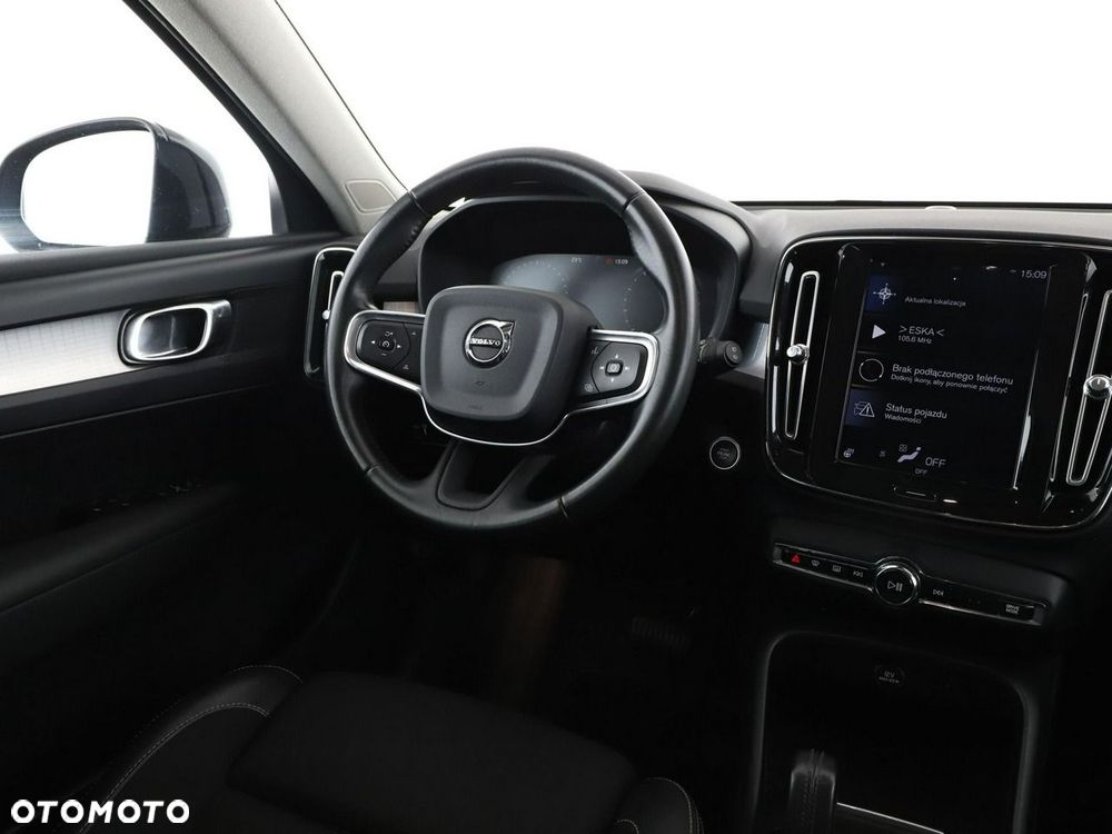 Volvo XC 40 T4 Momentum - 17
